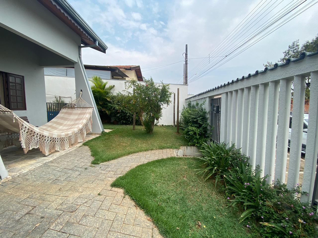Casa à venda com 4 quartos, 300m² - Foto 5