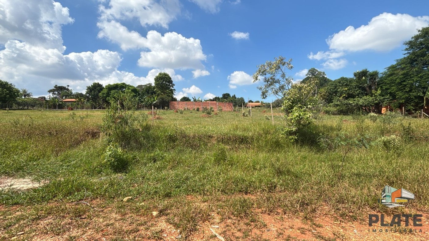 Terreno à venda, 1000m² - Foto 1