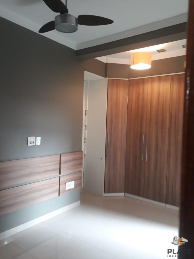 Casa de Condomínio para alugar, 300m² - Foto 19