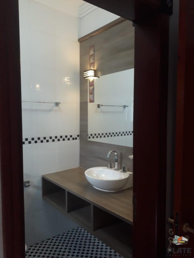 Casa de Condomínio para alugar, 300m² - Foto 22