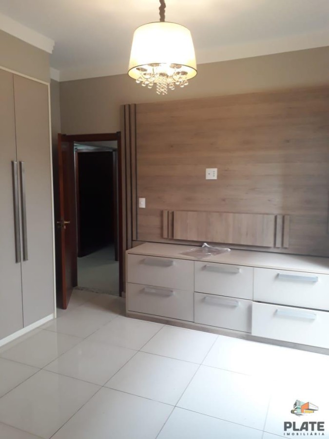 Casa de Condomínio para alugar, 300m² - Foto 15