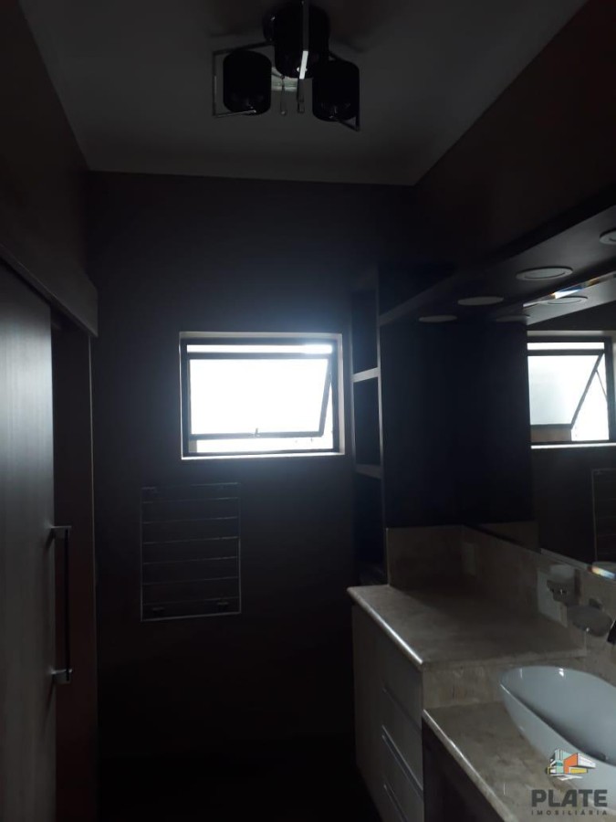 Casa de Condomínio para alugar, 300m² - Foto 29