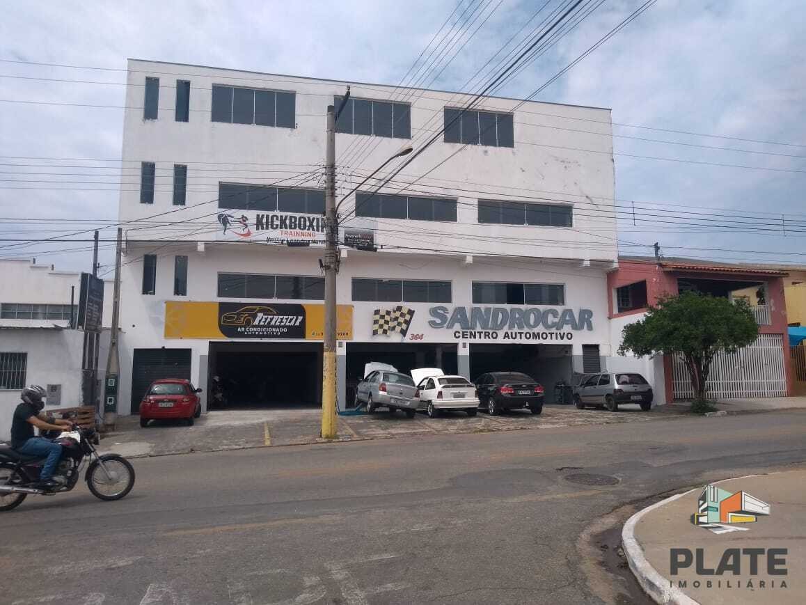 Loja-Salão, 200 m² - Foto 1