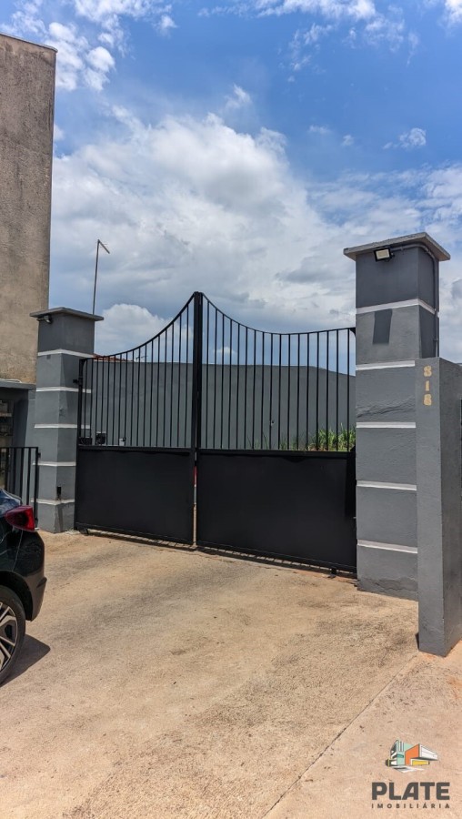 Casa de Condomínio - Foto 1