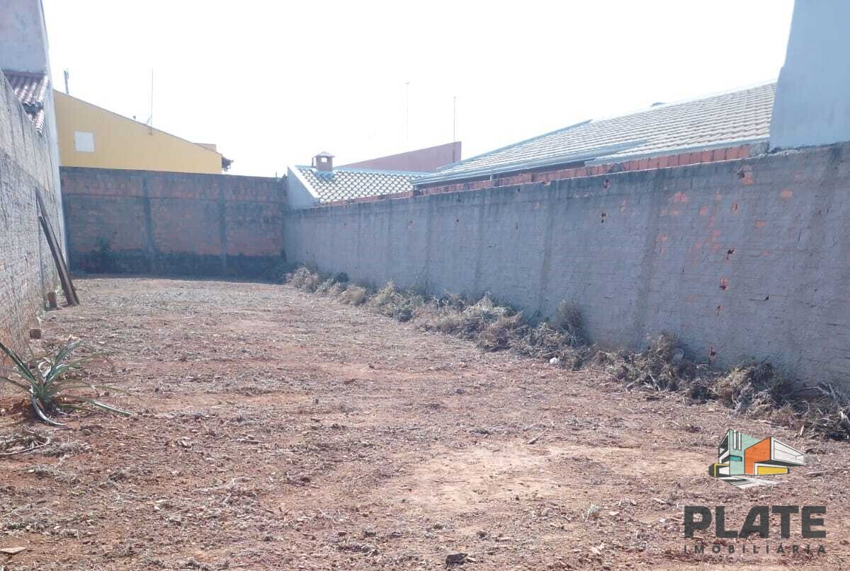 Terreno, 231 m² - Foto 1