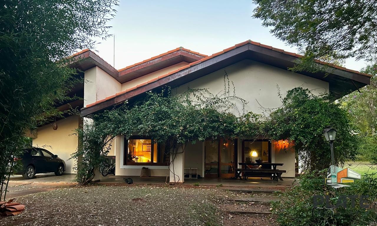 Casa de Condomínio - Foto 1