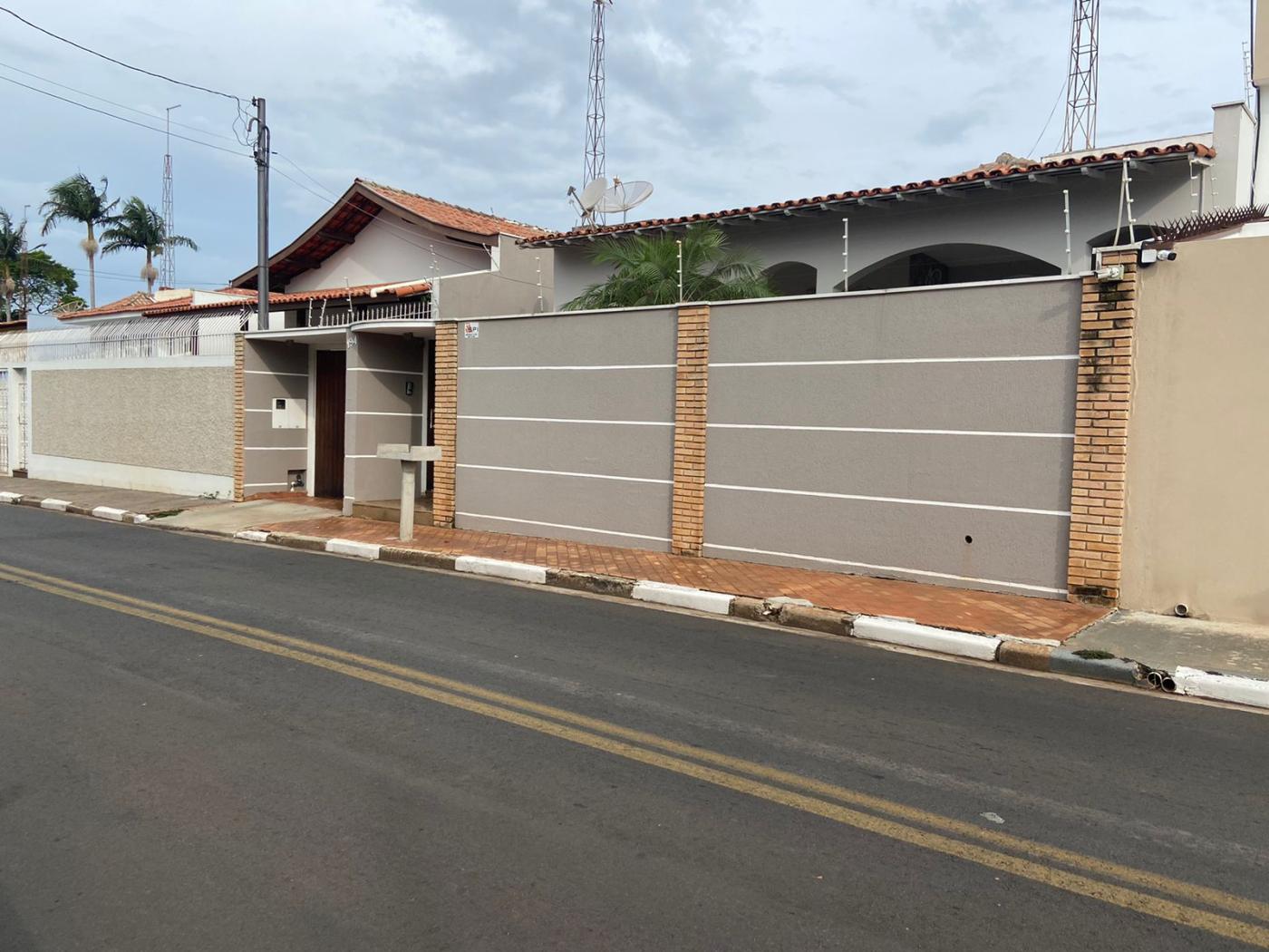 Casa, 330 m² - Foto 2